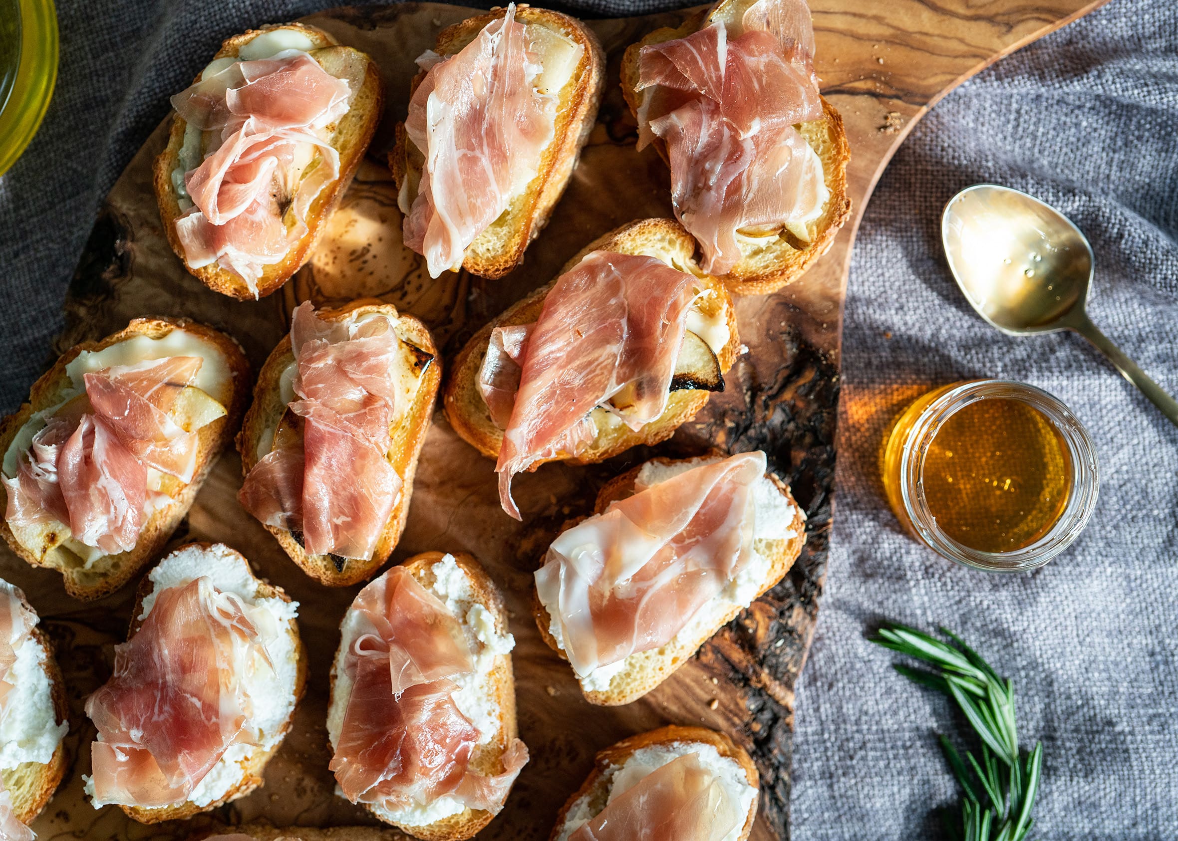 Grilled Pear & Ricotta Prosciutto Crostini