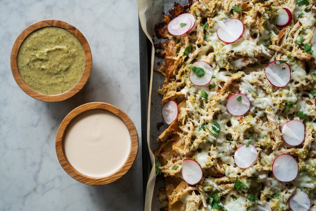 Creamy Chicken Suizas Nachos